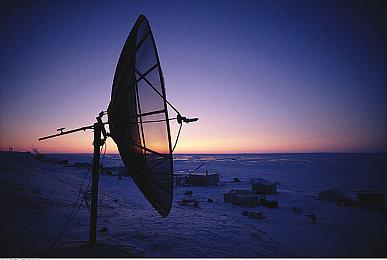 《剑与魔法与学园》周年纪念版4月26日登陆多平台